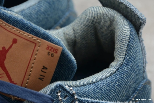 Jordan 4 x Nike Denim Air Levi's AO2571-401 0617